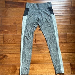 VS PINK Ultimate Leggings